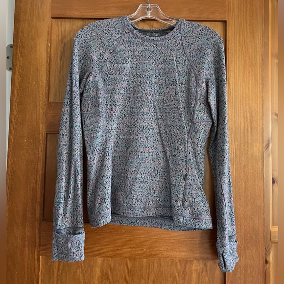 Lululemon Training Top size 6 - Picture 1 of 6